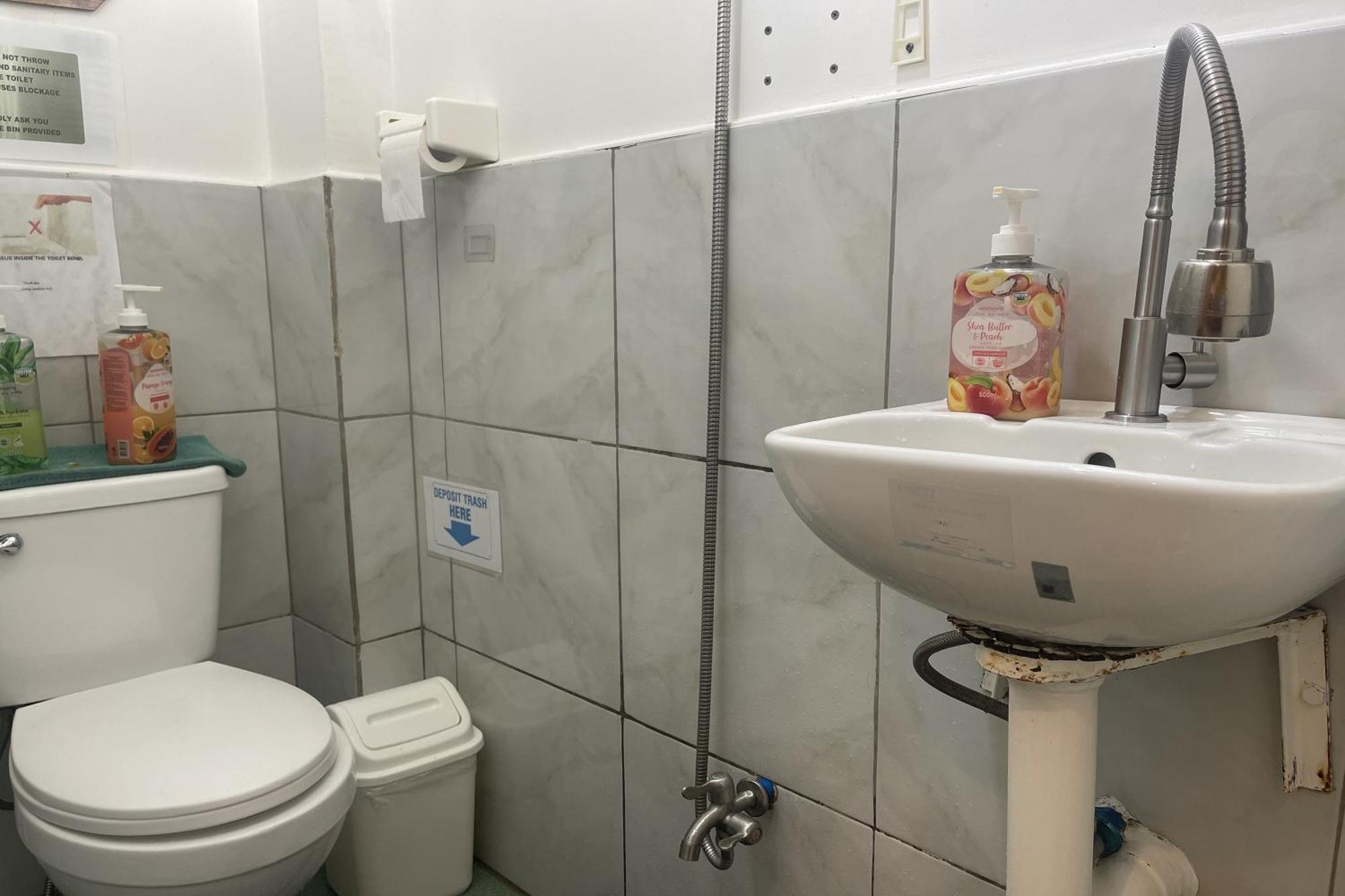 Balai Vivencio Hostel 푸에르토프린세사 외부 사진